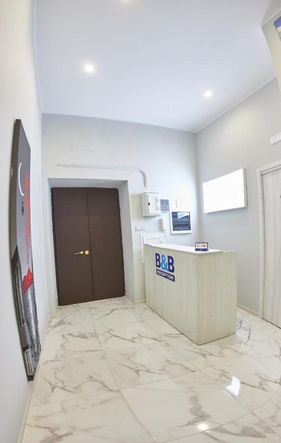 B&B Dint 'O Core E Napule Неаполь Экстерьер фото