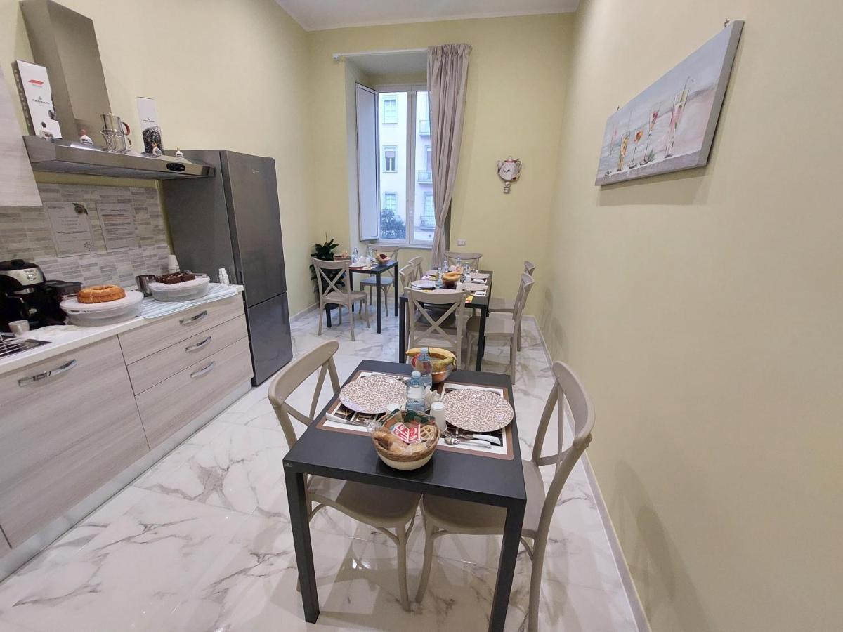 B&B Dint 'O Core E Napule Неаполь Экстерьер фото